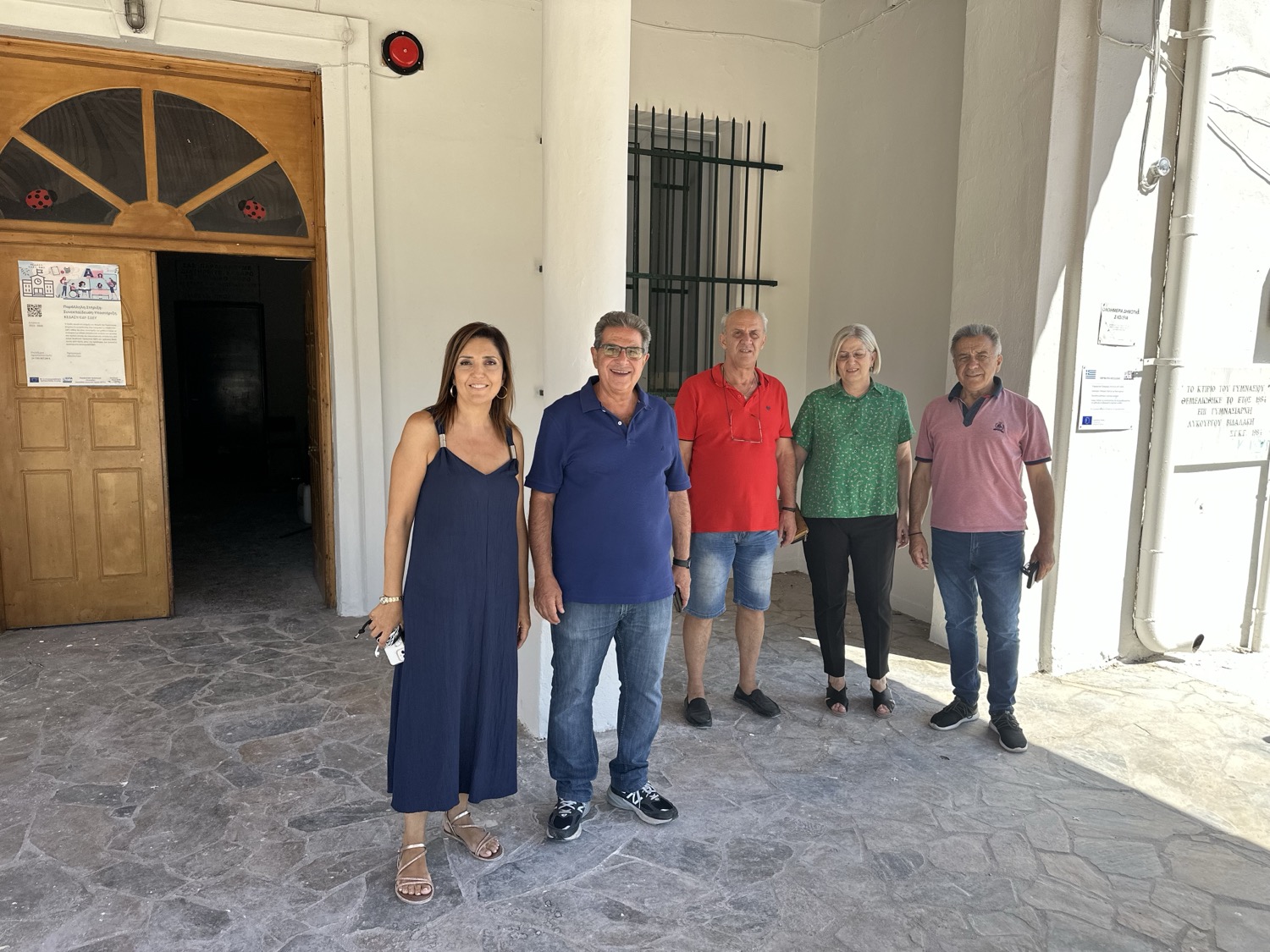 Στο 1ο Δημοτικό Σχολείο Φαρσάλων ο Μάκης Εσκίογλου 